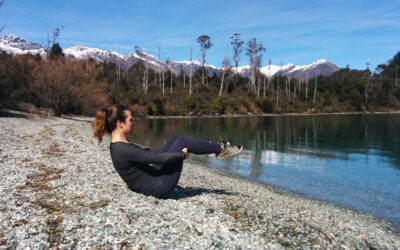Pilates workout for strong abdominals and shoulder release